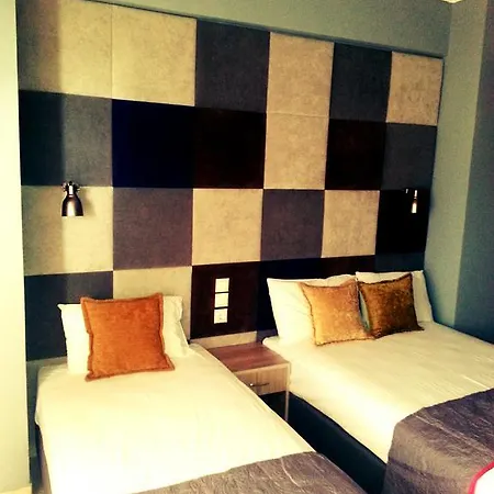 Isla نيوي بوروي